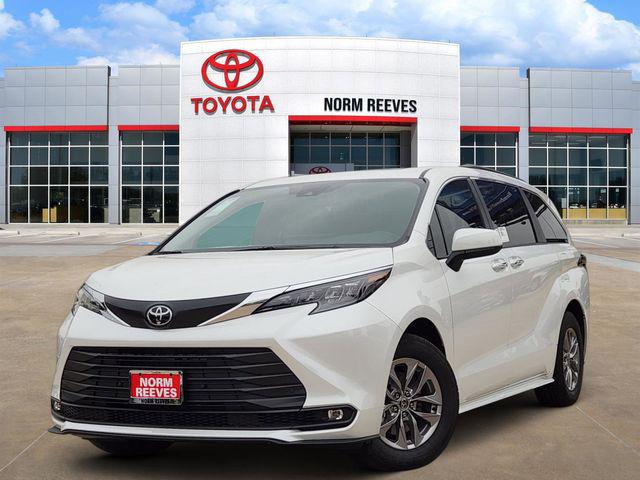 New 2026 Toyota Sienna XLE