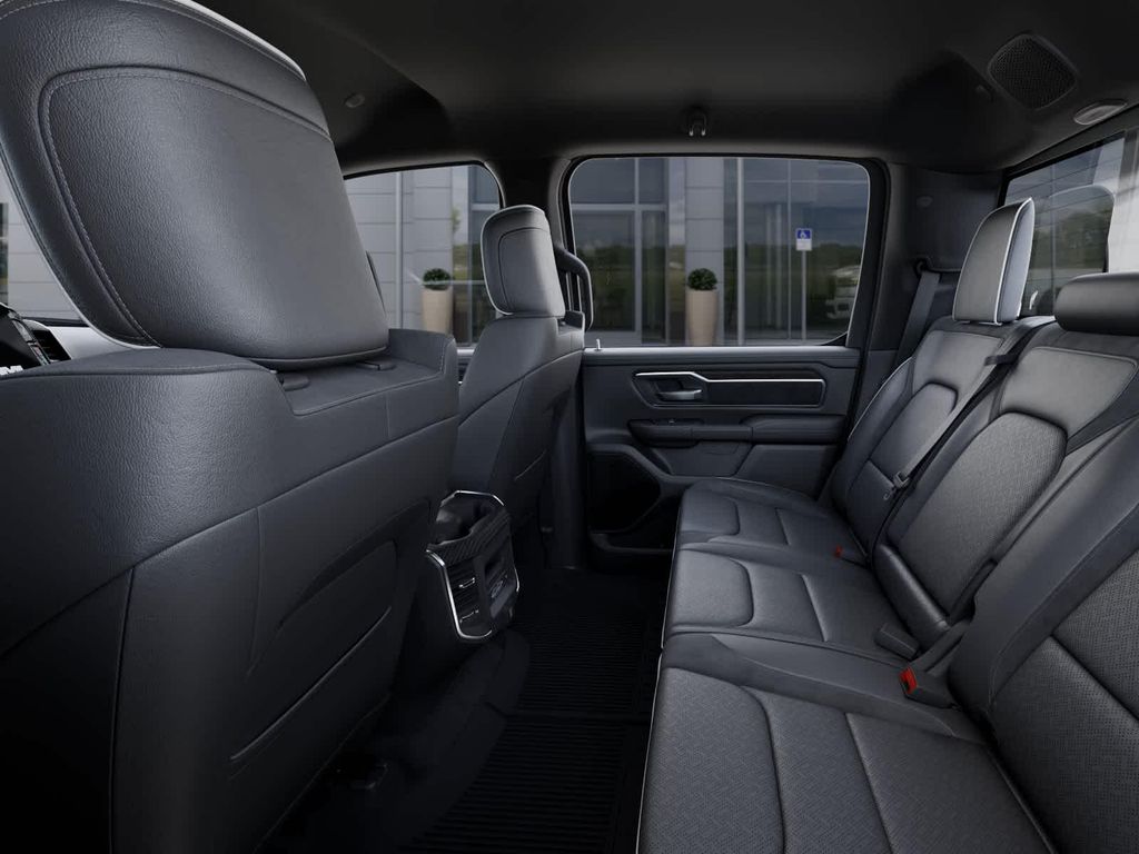 2026 RAM 1500 LARAMIE — миниатюра 32