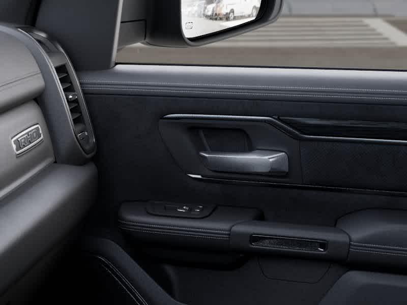 2026 RAM 1500 RHO CREW CAB 4X4 5'7' BOX — миниатюра 25