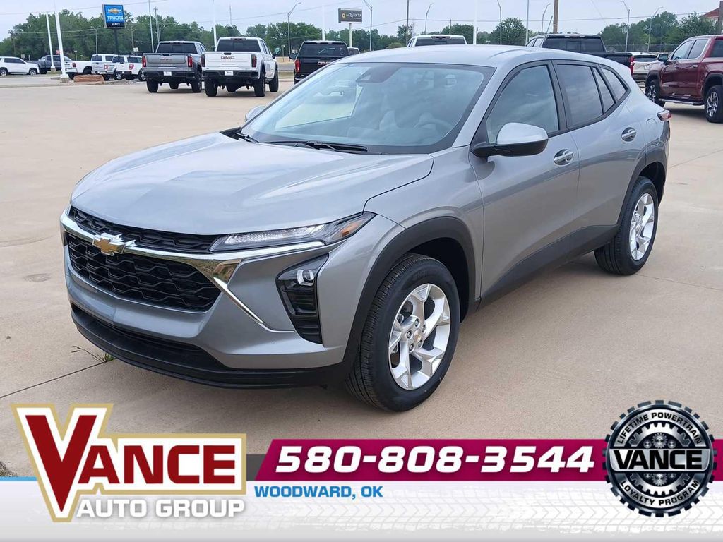 New 2026 Chevrolet Trax LS