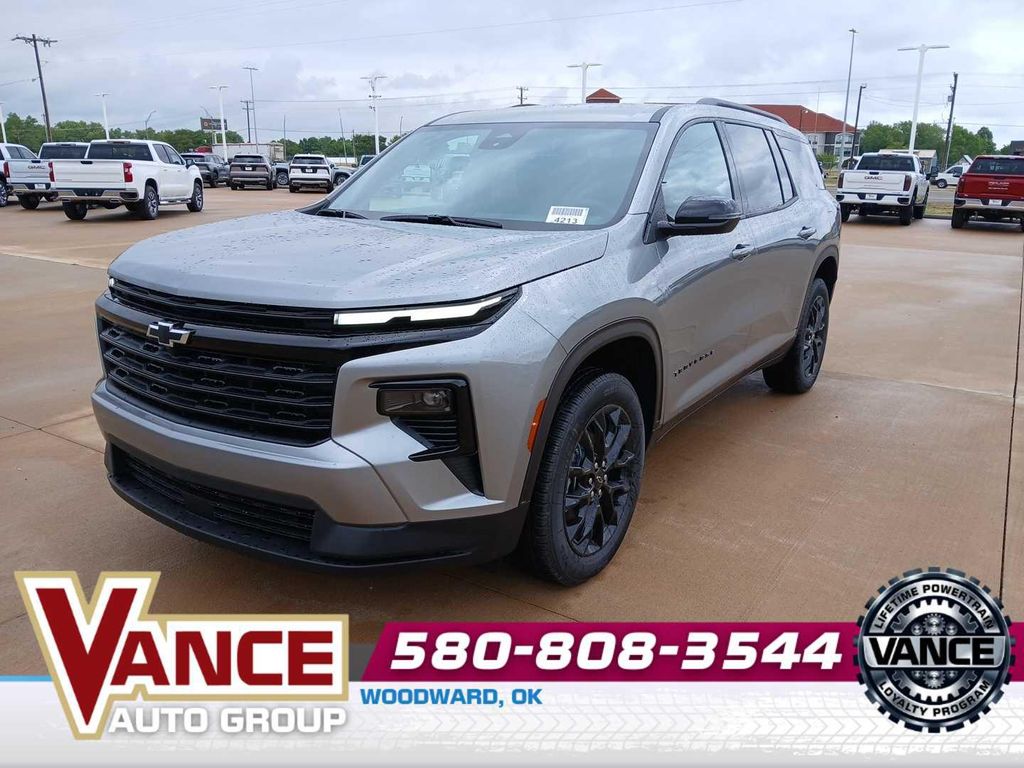 New 2026 Chevrolet Traverse LT