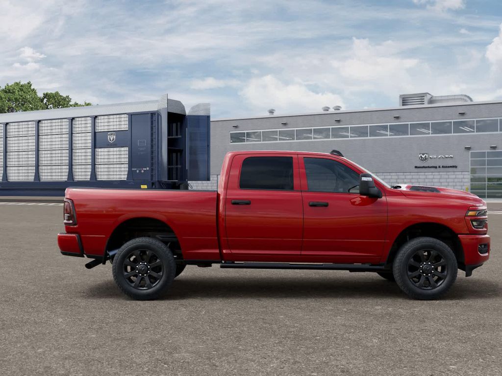 صورة مصغرة 21 لـ 2026 RAM 2500 BLACK EXPRESS CREW CAB 4X4 6'4' BOX