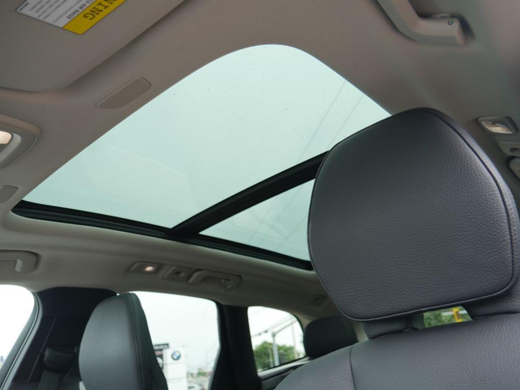 صورة مصغرة 14 لـ 2023 Volvo XC60 B5 PLUS BRIGHT THEME
