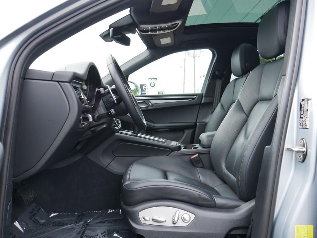 2022 Porsche MACAN BASE — миниатюра 13