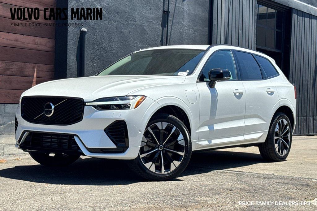 New 2026 Volvo XC60 Plug-In Hybrid Plus, T8 AWD Electric/Gasoline, Dark