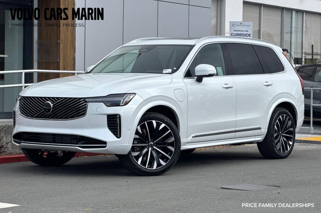 New 2026 Volvo XC90 Plug-In Hybrid Ultra, T8 AWD, Electric/Gasoline, Bright, 7 Seats