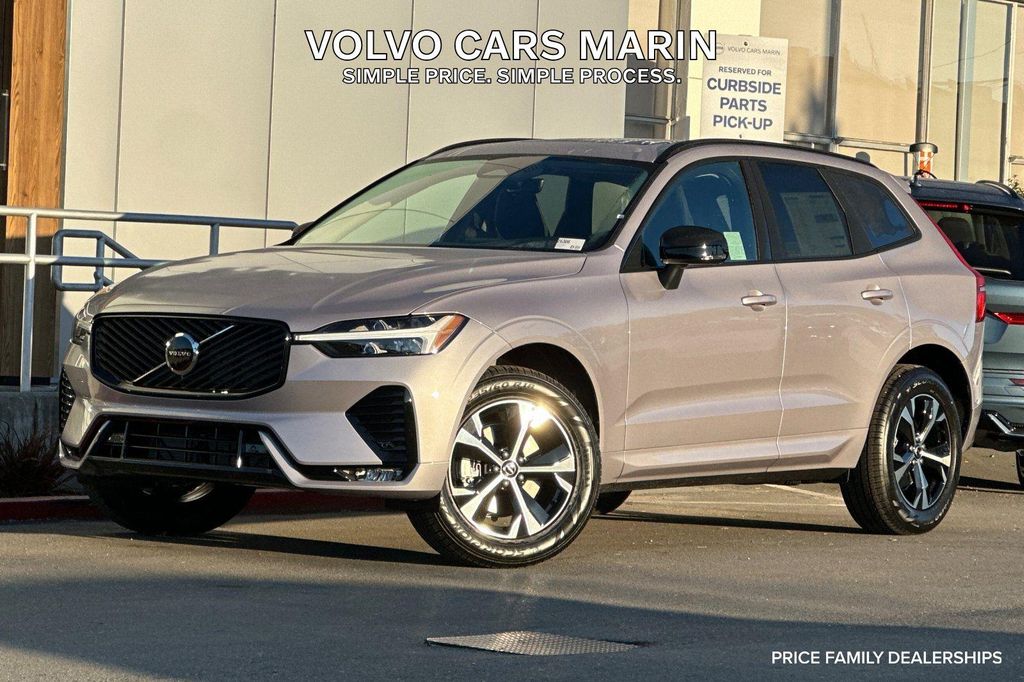 New 2026 Volvo XC60 B5 Core