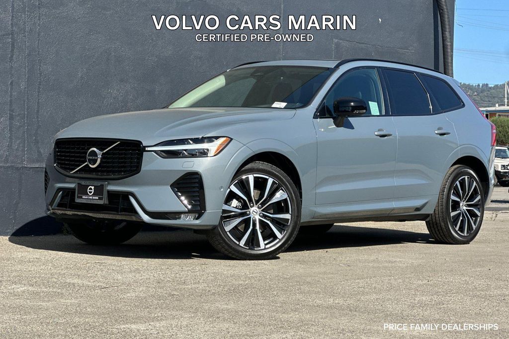 صورة 1 لـ 2024 Volvo XC60 B5 PLUS DARK THEME