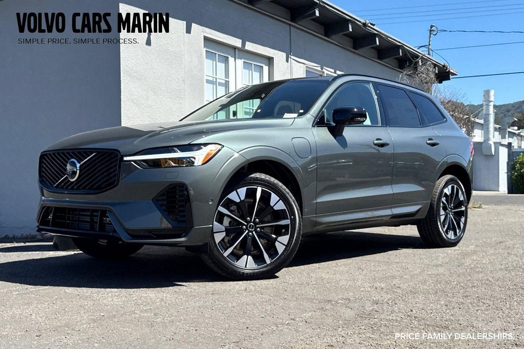 New 2026 Volvo XC60 Plug-In Hybrid Plus, T8 AWD Electric/Gasoline, Dark