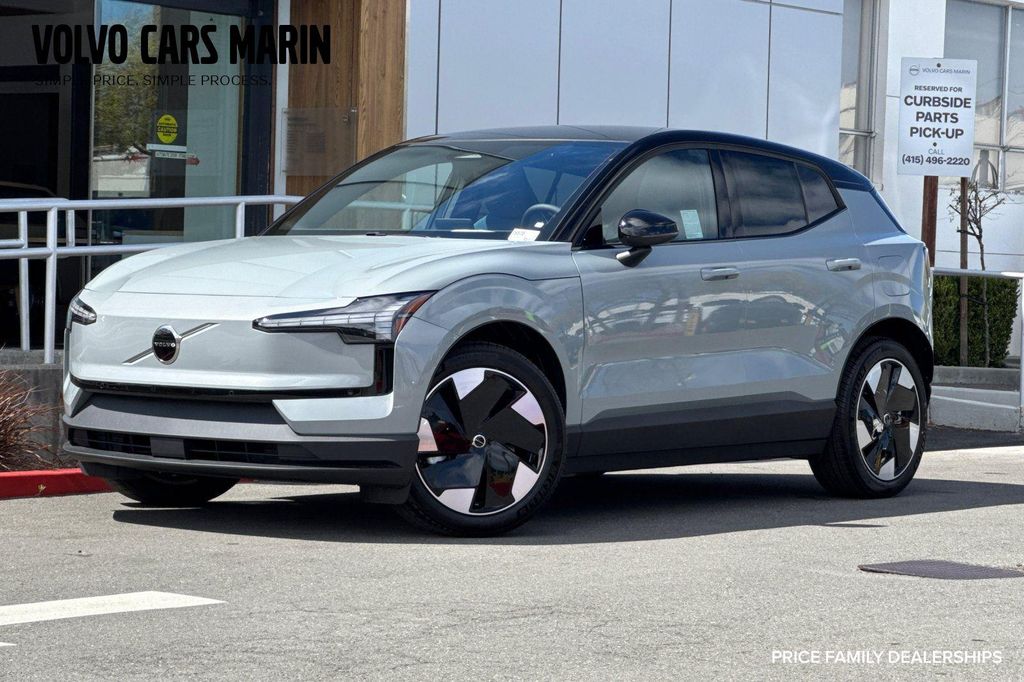 New 2026 Volvo EX30 Plus Twin Motor Performance, Fully electric