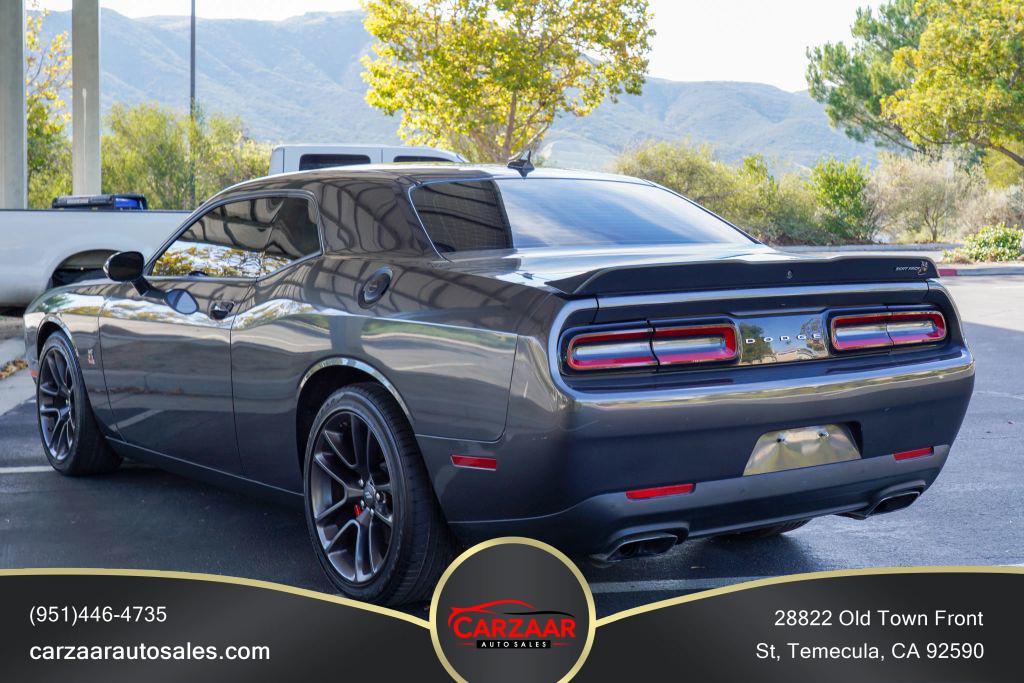 2022 Dodge Challenger
