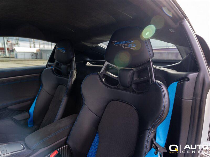صورة 47 لـ 2023 Porsche 718 CAYMAN GT4 RS
