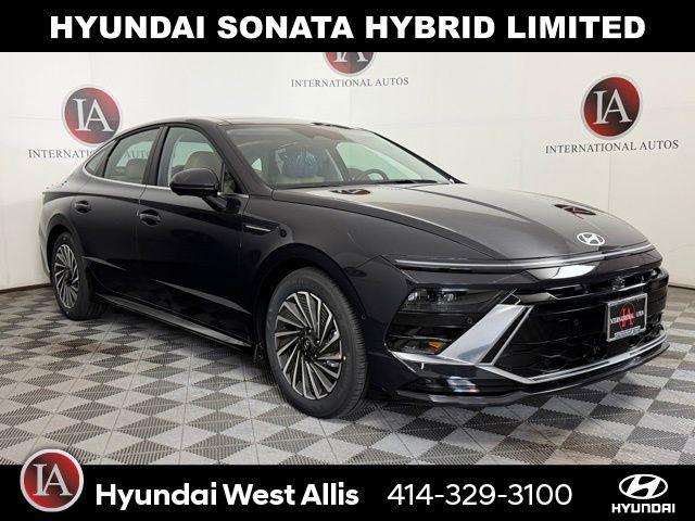 New 2026 Hyundai SONATA Hybrid Limited