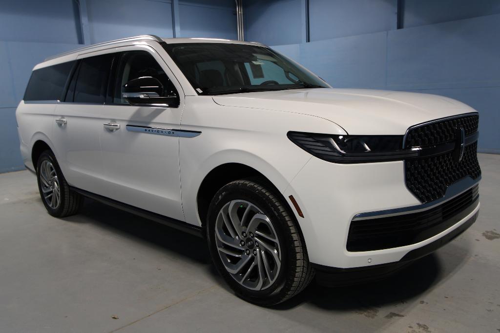 New 2025 Lincoln Navigator L Reserve