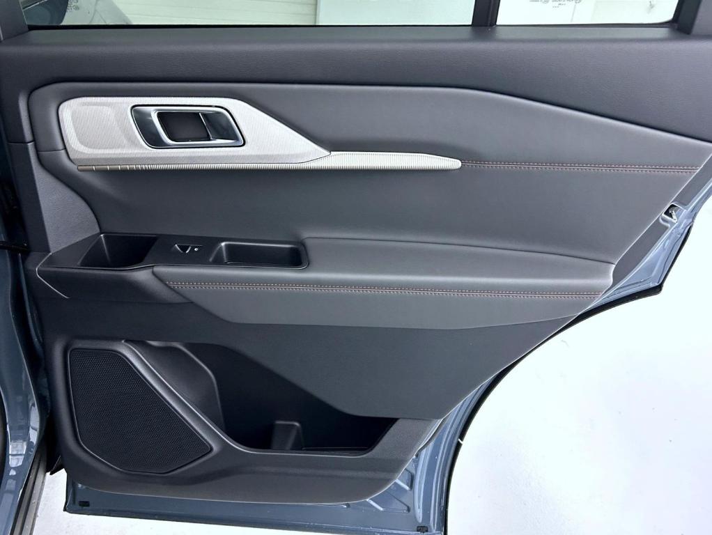 2026 FORD EXPLORER ACTIVE — миниатюра 17