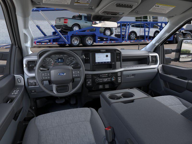 صورة 9 لـ 2026 FORD F-250 XL