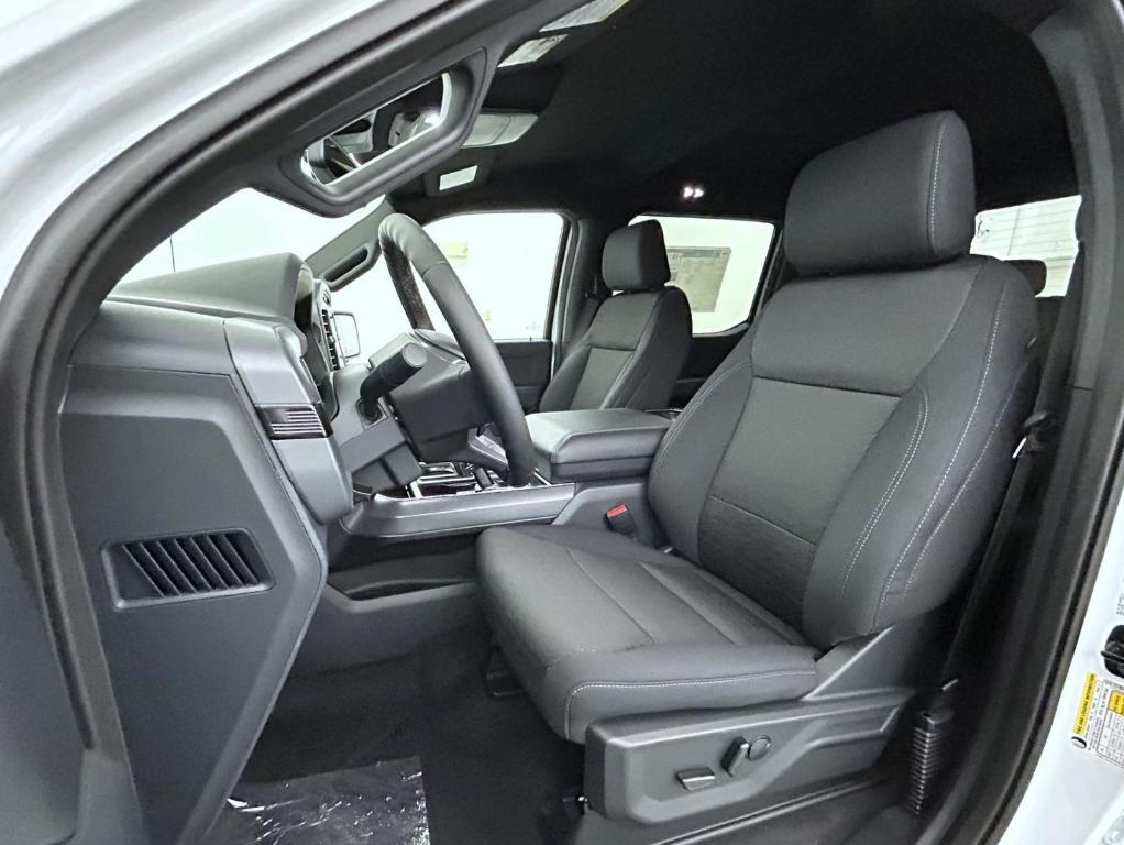 2026 FORD F-150 XLT — фото 10