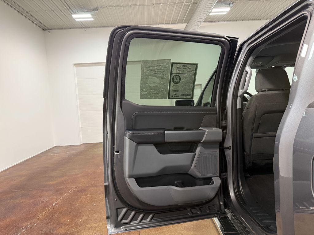 FORD F-150 XLT - 8
