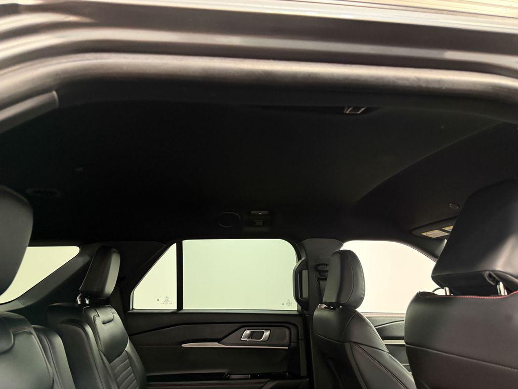 صورة مصغرة 67 لـ 2025 FORD EXPLORER ST-LINE
