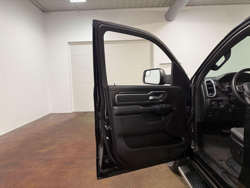 صورة مصغرة 55 لـ 2023 RAM 1500 BIG HORN/LONE STAR