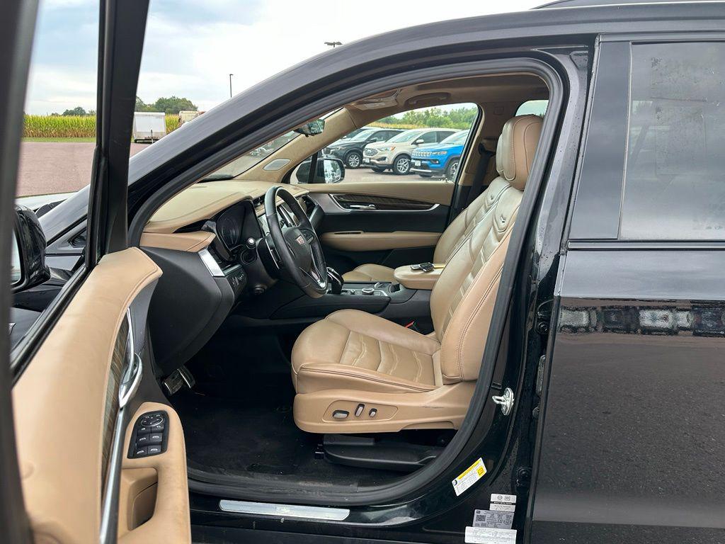 2024 Cadillac XT6 SPORT AWD — фото 10