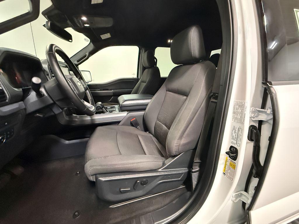 2025 FORD F-150 XLT — миниатюра 12