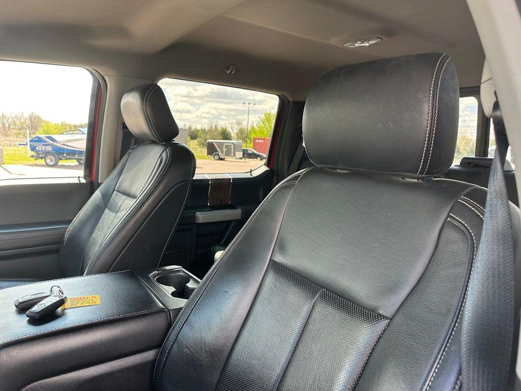 FORD F-150 LARIAT - 3
