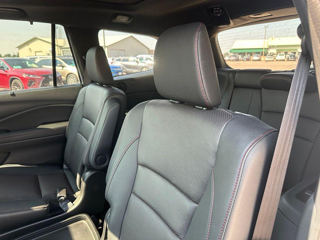 2022 Honda PILOT AWD ELITE 照片 24