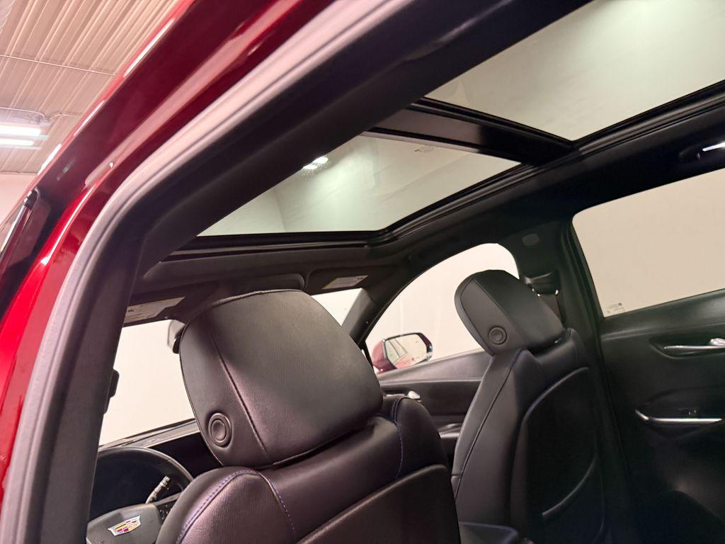 صورة مصغرة 11 لـ 2025 Cadillac XT4 SPORT