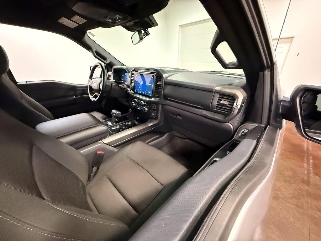 صورة مصغرة 60 لـ 2024 FORD F-150 XLT