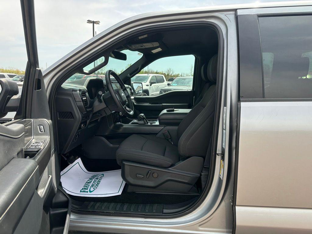 FORD F-150 XLT - 10