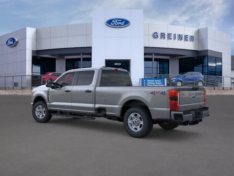 2026 FORD F-350 XLT — фото 4