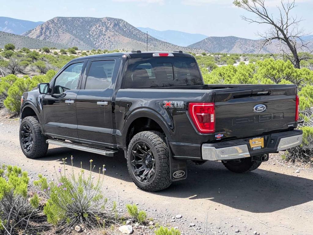 FORD F-150 XLT - 4