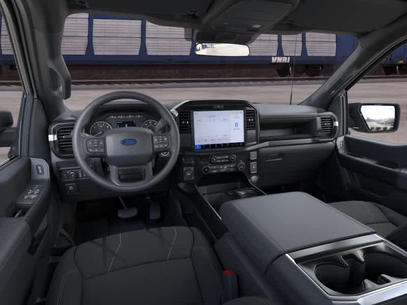صورة 9 لـ 2026 FORD F-150 STX