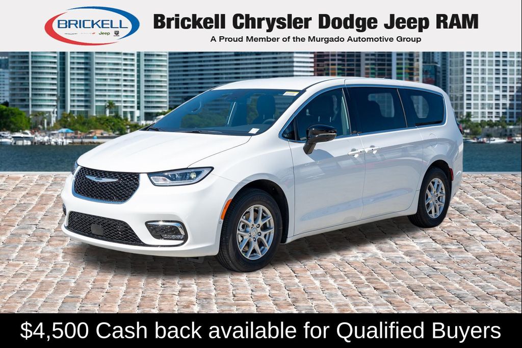 New 2026 Chrysler Pacifica L