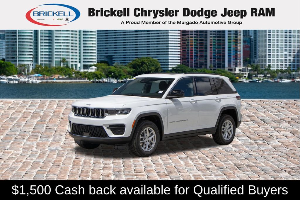 New 2026 Jeep Grand Cherokee Altitude