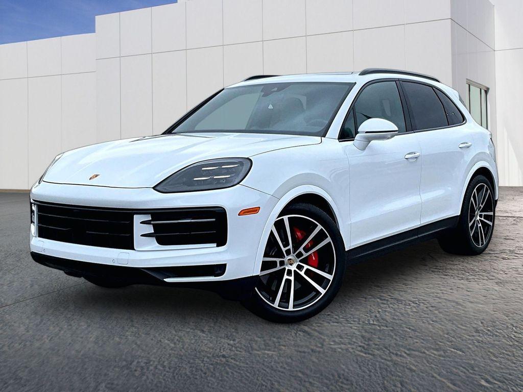 2024 Porsche Cayenne