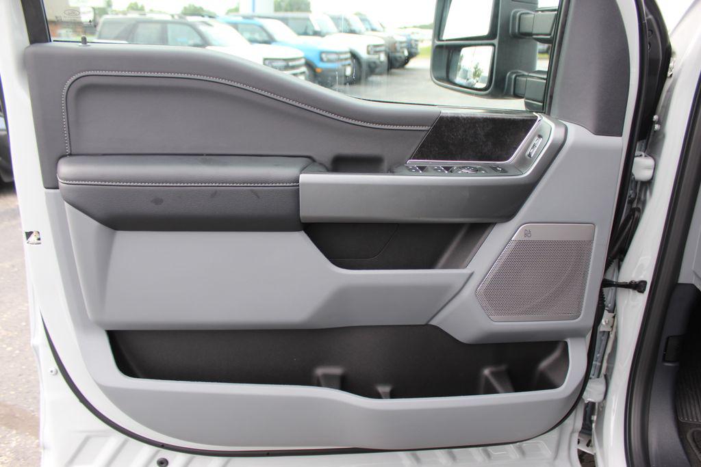 صورة مصغرة 20 لـ 2026 FORD F-250 XLT