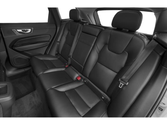 2025 Volvo XC60 B5 CORE 缩略图 13