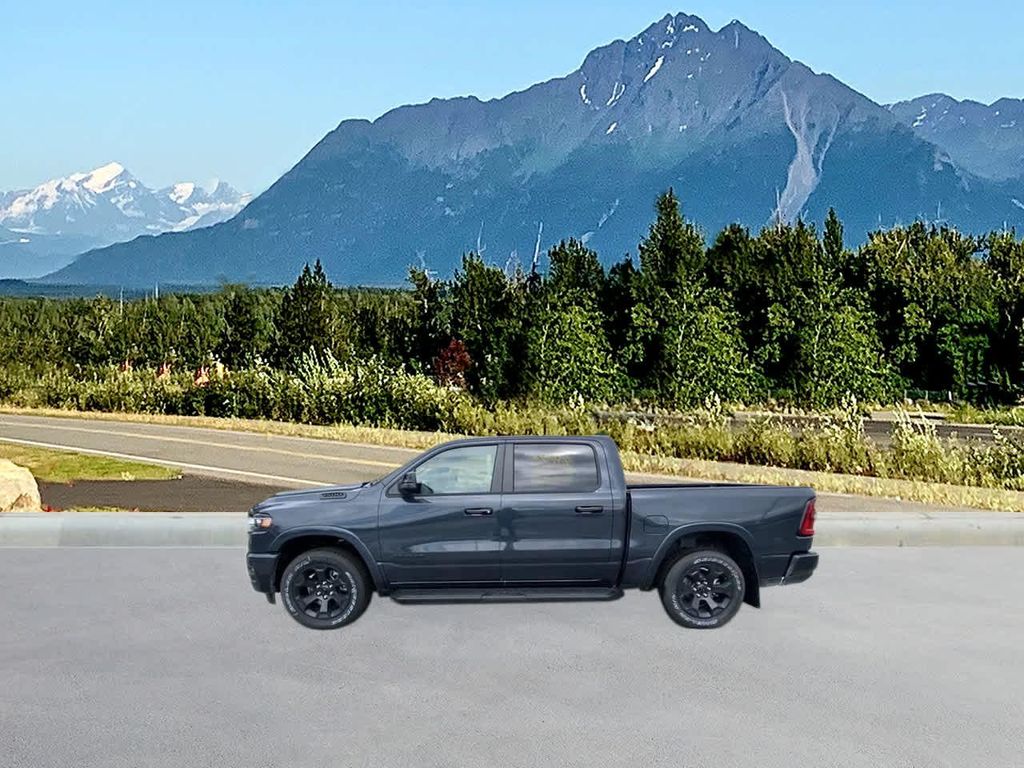 2026 RAM 1500 BIG HORN/LONE STAR — фото 3