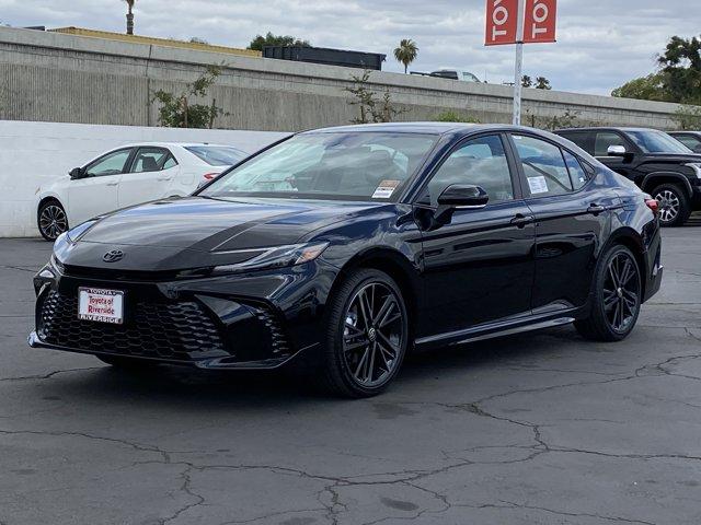 TOYOTA CAMRY - 1