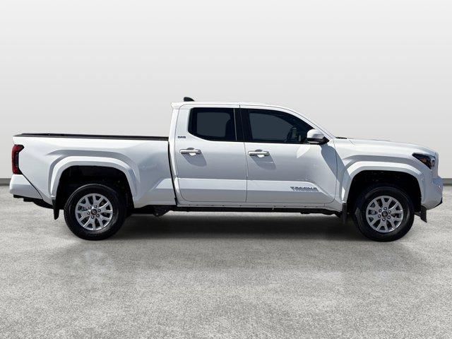2026 Toyota TACOMA SR5 — фото 7
