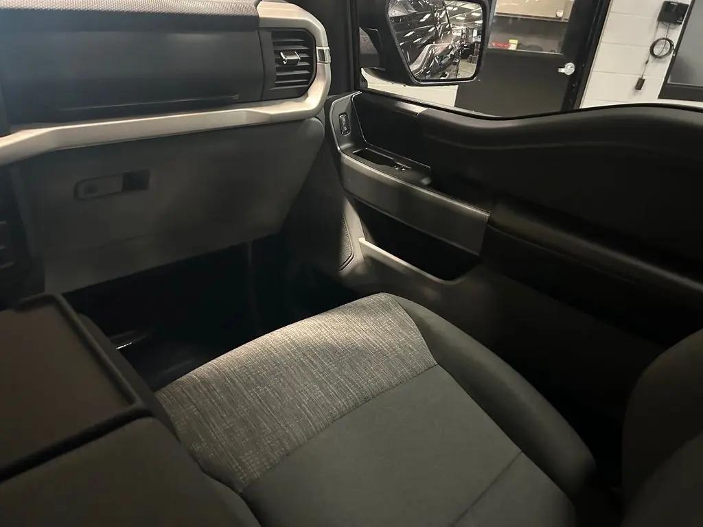 صورة مصغرة 17 لـ 2023 FORD F-150 XLT