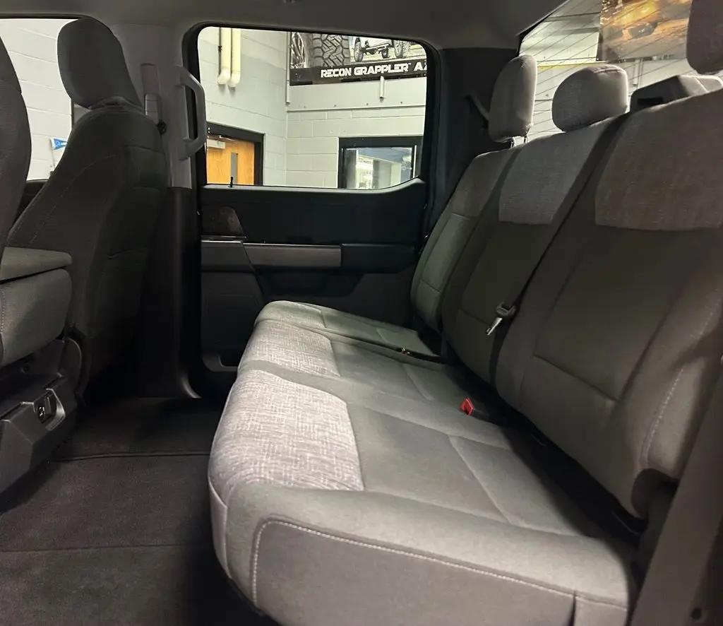 صورة مصغرة 13 لـ 2023 FORD F-150 XLT