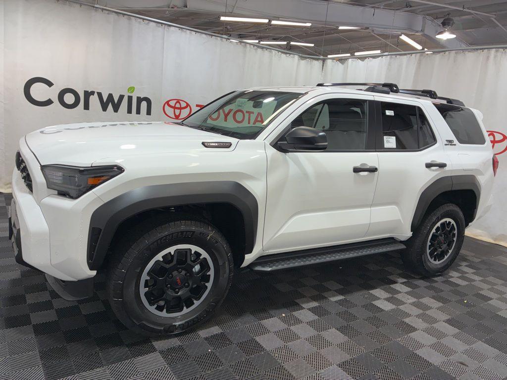 TOYOTA 4RUNNER - 4