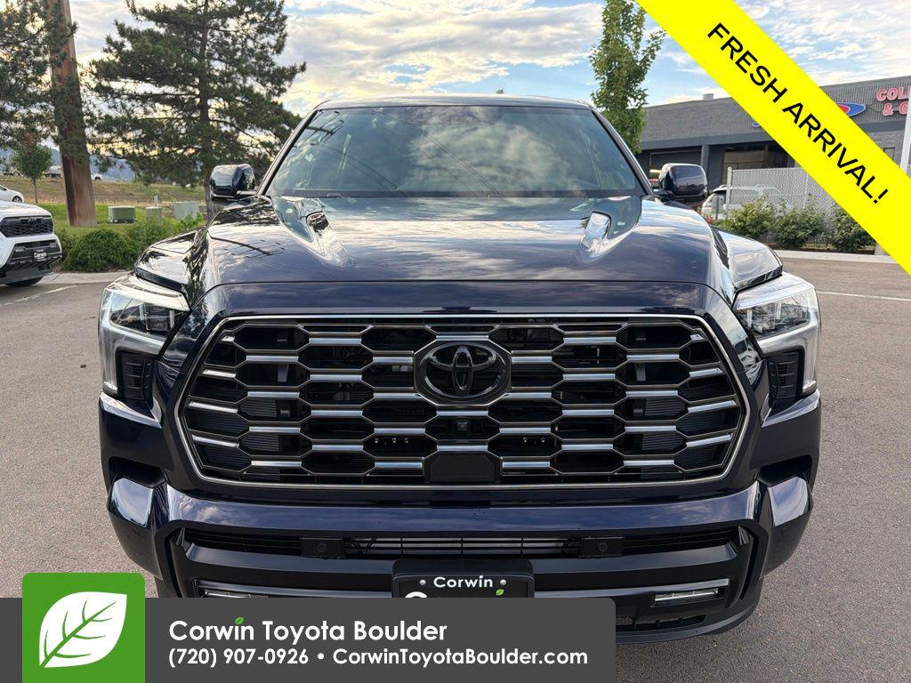 2026 Toyota SEQUOIA PLATINUM — фото 2