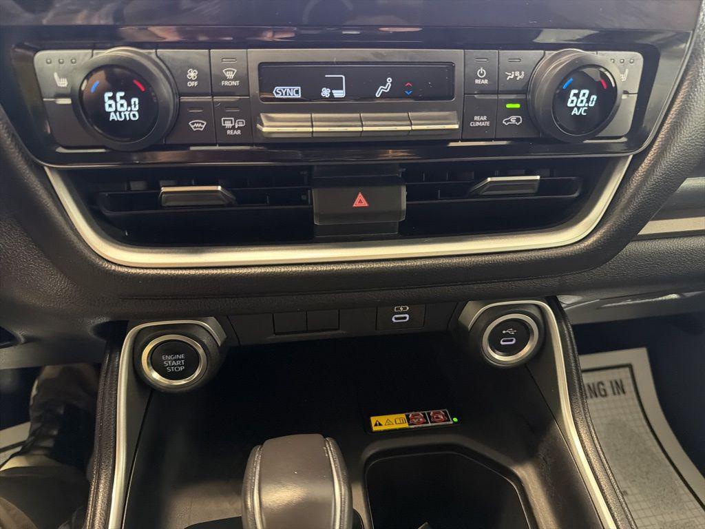 صورة مصغرة 30 لـ 2025 Toyota GRAND HIGHLANDER XLE