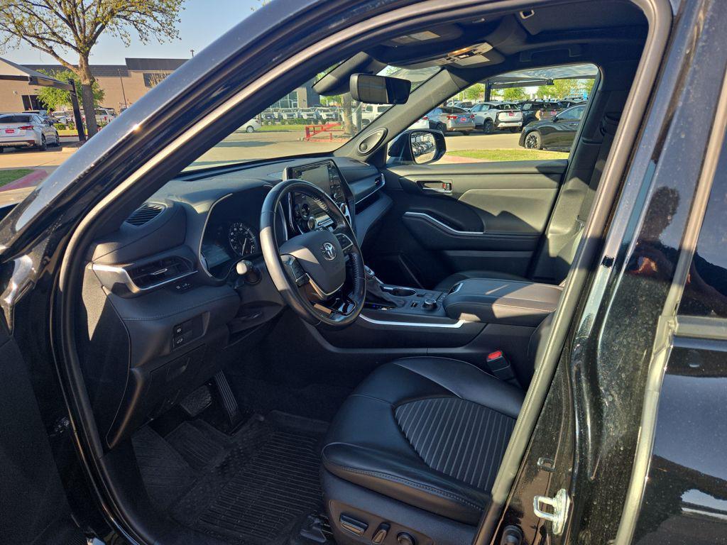 TOYOTA HIGHLANDER - 9