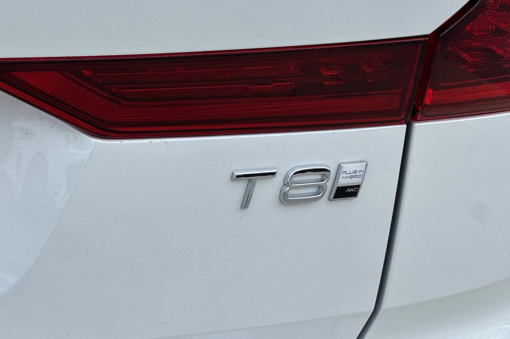 صورة مصغرة 26 لـ 2026 Volvo XC60 PLUG-IN HYBRID T8 PLUS
