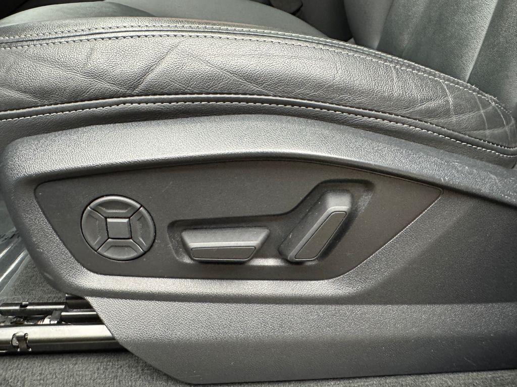 2025 AUDI Q7 55 PREMIUM PLUS — миниатюра 12